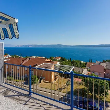 Goran アパート ツリクヴェニツァ